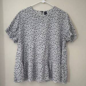 SHEIN Black and White Spotted Blouse